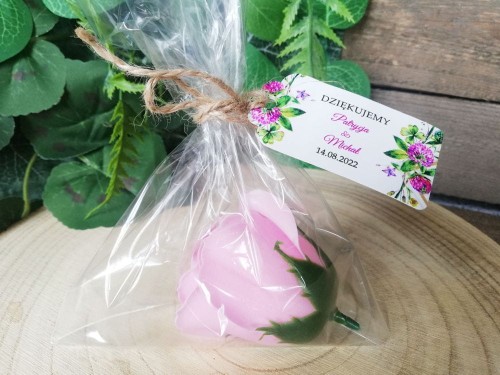 Róża mydlana z woreczkiem, zawieszka polne kwiaty, koniczyna, podziękowania dla gości weselnych.