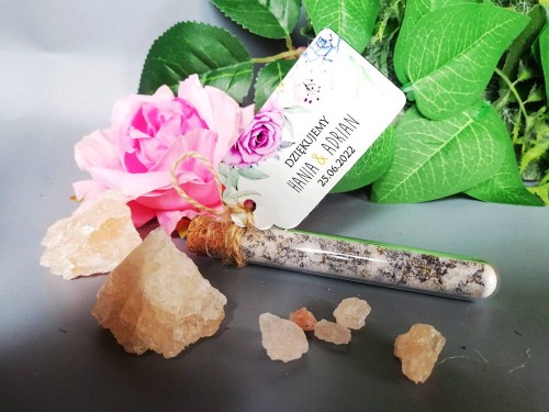 Sól kąpielowa w probówce, podziękowanie dla gości weselnych, kolorowe kwiaty, róże