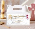 Pudełka na ciasto na I Komunię Świętą, słodkie podziękowanie I Komunia Święta, dziewczynka komunijna w blond włosach